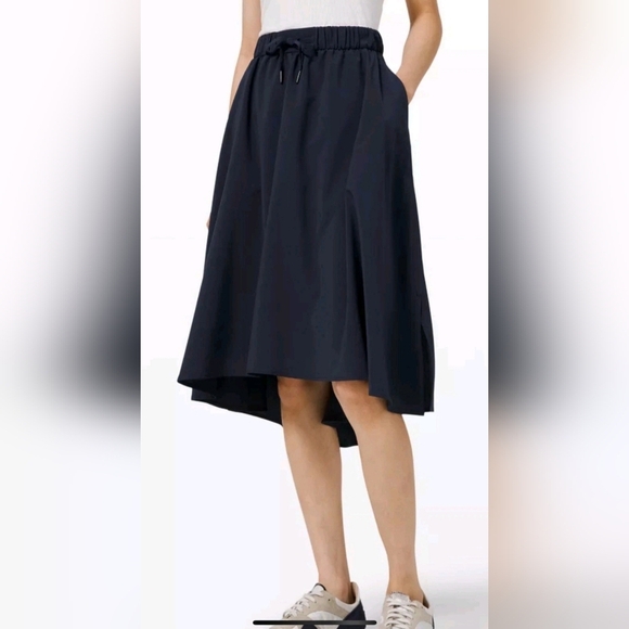 Lululemon Time to Flounce Black Skirt 4 Flowy Lightweight Midi High-Low Swift - Picture 2 of 15